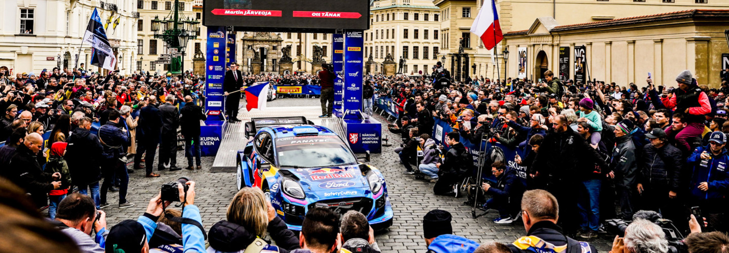 Die Central European Rally 2024 wird erneut vor der beeindruckenden Kulisse der Prager Altstadt gestartet. Das Ziel ist im bayerischen Passau