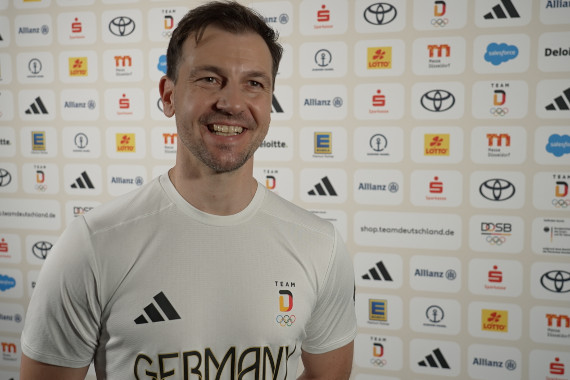 Im Interview spricht Tischtennis-Legende Timo Boll u.a. über die Eindrücke nach seinem letzten Spiel uf internationaler Bühne sowie welche Bedeutung Olympia und Team Deutschland für ihn haben.