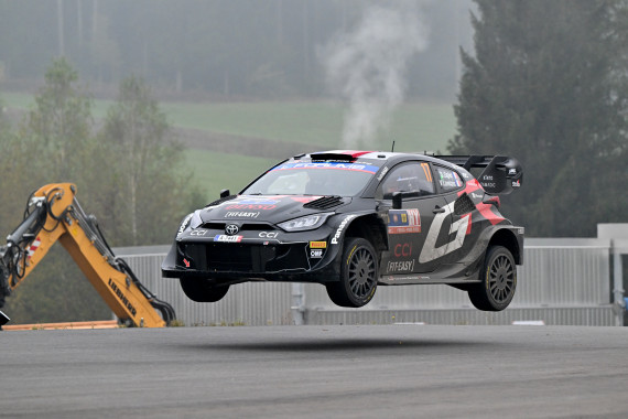 Sébastien Ogier (Toyota) war der tragische Held der Central European Rally und schied im Kampf um die Gesamtführung auf der vorletzten Wertungsprüfung aus