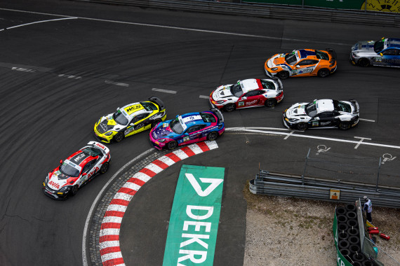 Ganz vorne- Der Porsche von Zulauf_Knopp auf dem Norisring