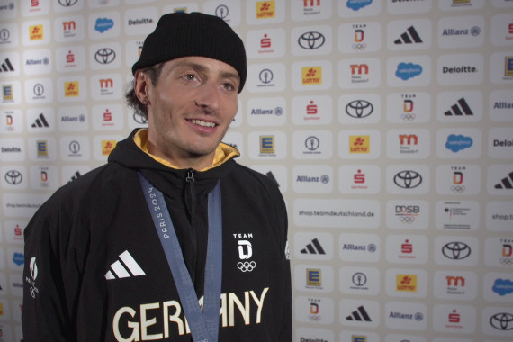 Im Interview spricht der Kanute Noah Hegge über den Gewinn der Bronzemedaille beim Crosswettbewerb in Paris.