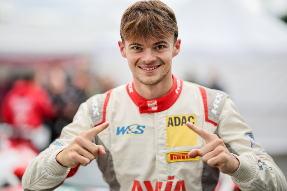 Finn Zulauf ist amtierender Champion der ADAC GT4 Germany und Förderpilot der ADAC Stiftung Sport