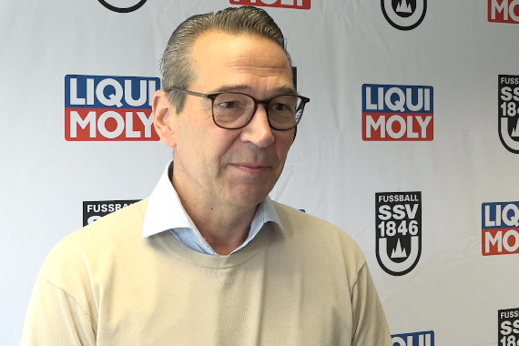 Im Interview spricht Matthias Pietza, Managing Director Infront Germany, u.a. darüber, wie die Partnerschaft zwischen der Liqui Moly GmbH und dem SSV Ulm 1846 Fussball zustande gekommen ist und über den sportlichen Erfolg des SSV Ulm 1846 Fussball als Aufsteiger in die zweite Bundesliga.