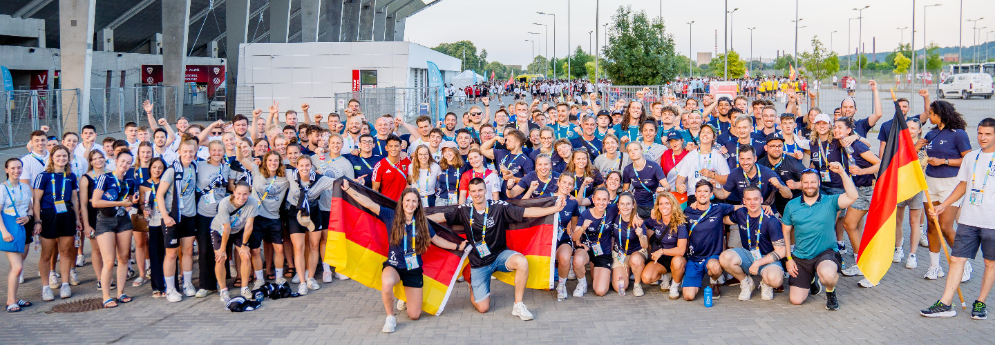 Teamfoto der Eröffnung