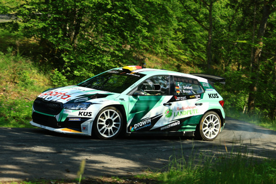 Nachdem er sich 2024 den vierten Titel in der Deutschen Rallye-Meisterschaft sicherte, krönt Marijan Griebel seine Saison mit dem Start bei der Central European Rally