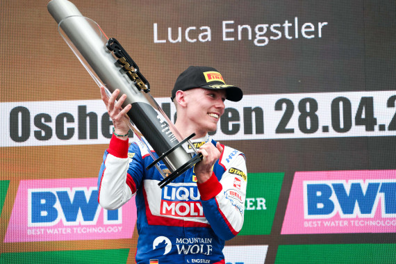 In Oschersleben gelang Luca Engstler sein erster DTM-Sieg überhaupt