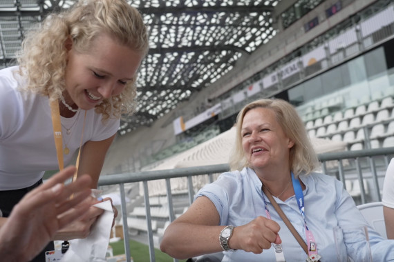 Footage vom Besuch von Nancy Faeser