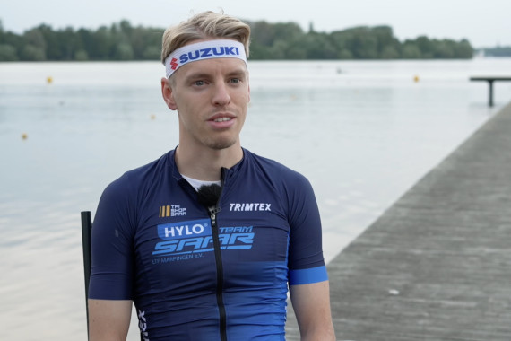 Im Interview spricht Tim Hellwig u.a. über seinen Olympiasieg in Paris mit der Staffel und die Zukunft des Triathlon-Sports in Deutschland.