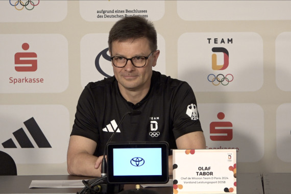 Olaf Tabor auf der Pressekonferenz