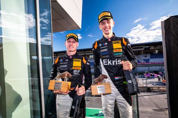 Leon Köhler und Maxime Oosten wollen es in Hockenheim noch einmal spannend machen