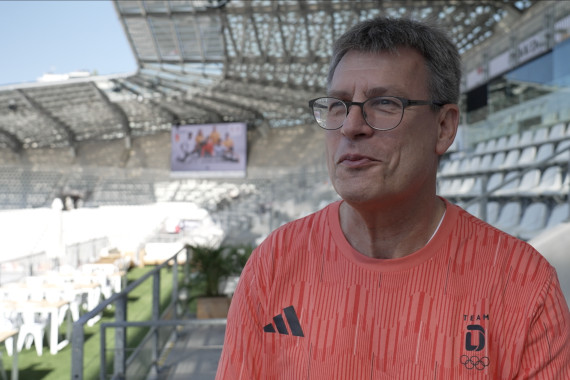 Im Interview spricht DOSB-Präsident Thomas Weikert u.a. über die Bedeutung der Partnerschaft mit adidas.